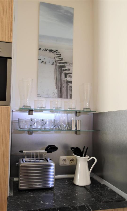 Schwerin Apartment Am Pfaffenteich 1. Obergeschoss מראה חיצוני תמונה